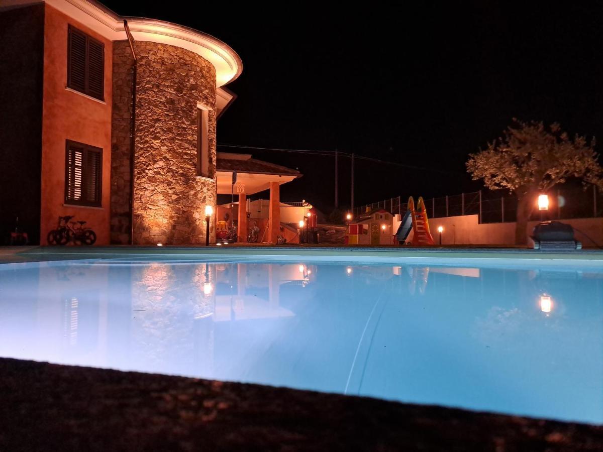 Villa Ginevra San Pasquale Buitenkant foto