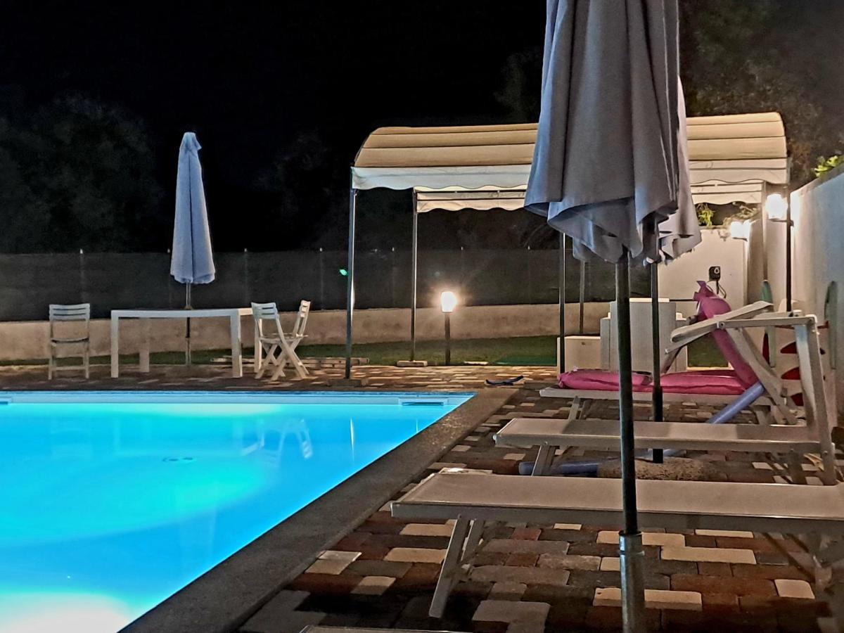 Villa Ginevra San Pasquale Buitenkant foto